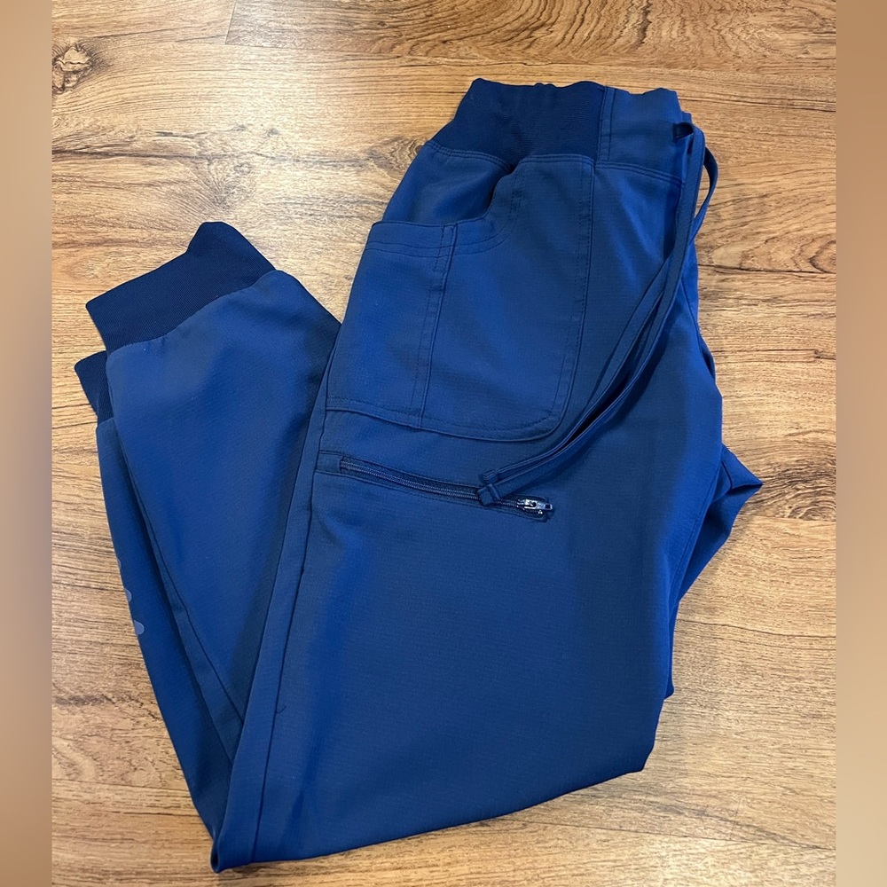 HEARTSOUL SCRUB BOTTOMS JOGGER S-Petite - Picture 2 of 6
